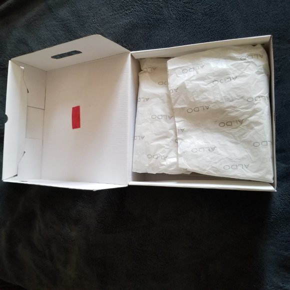 ALDO yellow suede wedge heels. NEW! - Picture 7 of 16